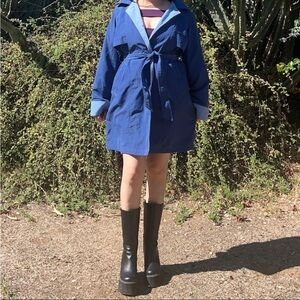 Elegant Blue Trench Coat with Belt